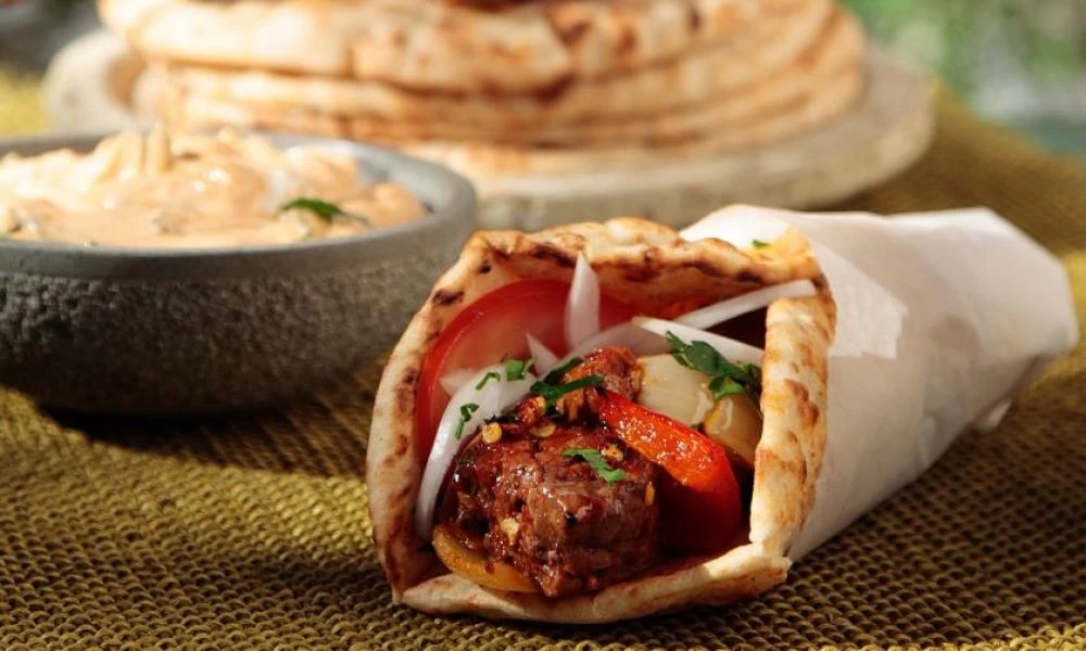 Πειρασμός το σουβλάκι: Γευστικό μεν με πολλές θερμίδες δε
